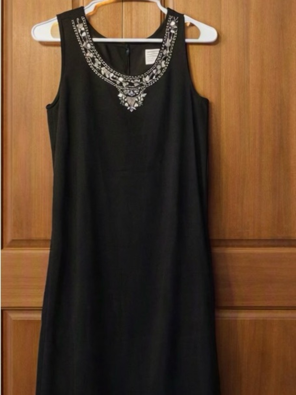 Elegant Jessica Howard Beaded Neckline Black Dress – Size 18W